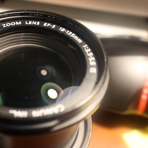 Canon EFS 18-135 mm
